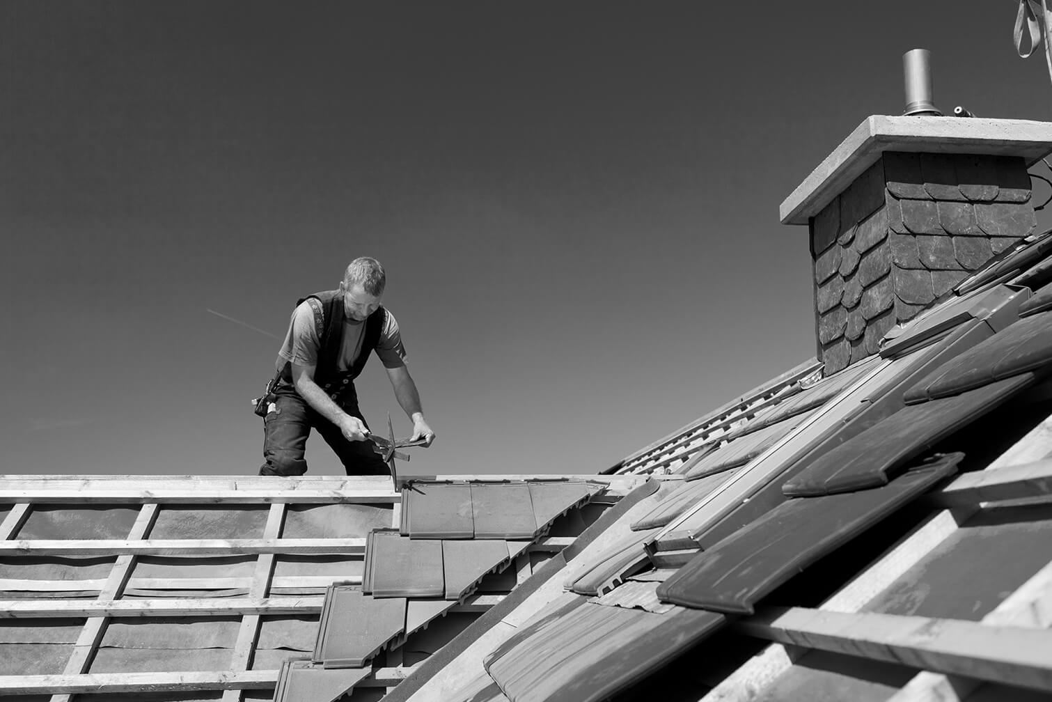 Dachdecker- & Klempnerarbeiten in Brakel | Flachdachsanierung